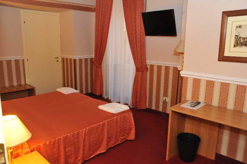 Centro 3*